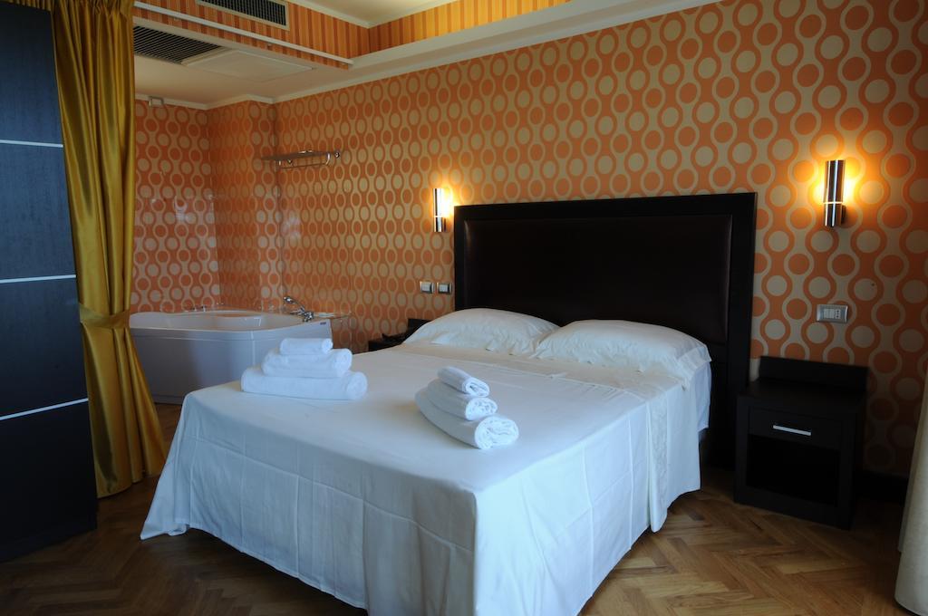 קריאטי Corte Dei Greci Resort & Spa חדר תמונה