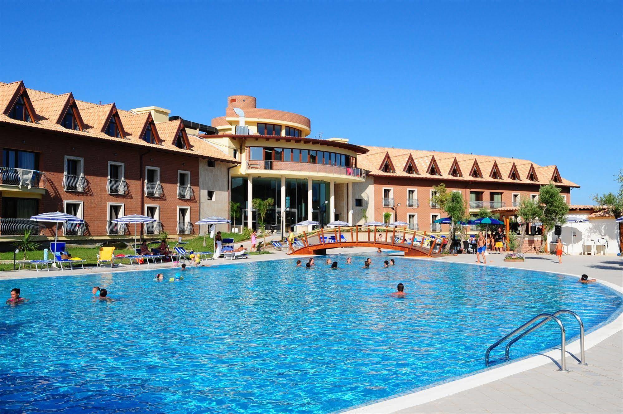 קריאטי Corte Dei Greci Resort & Spa מראה חיצוני תמונה